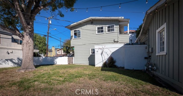 1410 Goodman Avenue, Redondo Beach, California 90278, 2 Bedrooms Bedrooms, ,2 BathroomsBathrooms,Residential,Sold,Goodman,SB17263232