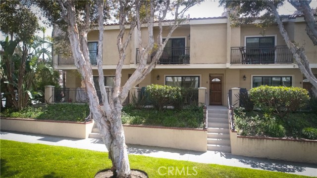 1301 Catalina Avenue, Redondo Beach, California 90277, 2 Bedrooms Bedrooms, ,1 BathroomBathrooms,Residential,Sold,Catalina,PV19067562