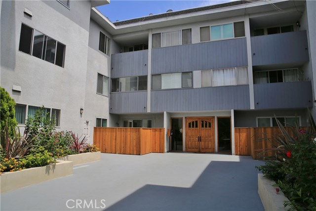 2 Bed Home for Sale in Culver City, California