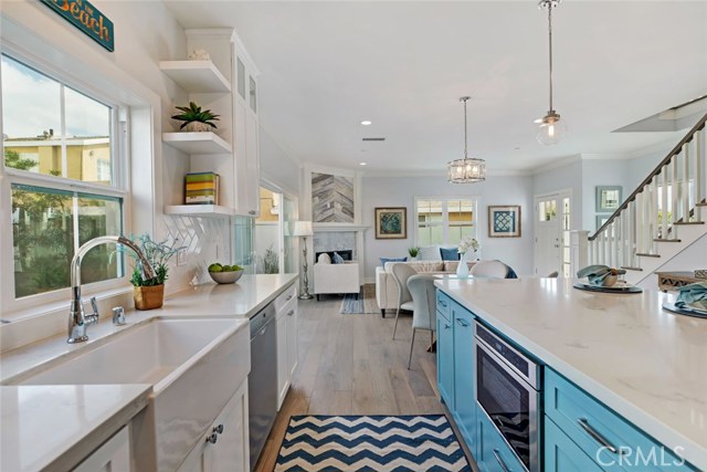 2115 Robinson Street, Redondo Beach, California 90278, 3 Bedrooms Bedrooms, ,2 BathroomsBathrooms,Residential,Sold,Robinson,IN18246966
