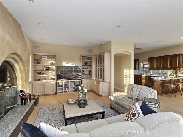 1032 Avenue A, Redondo Beach, California 90277, 5 Bedrooms Bedrooms, ,4 BathroomsBathrooms,Residential,Sold,Avenue A,PV20256766