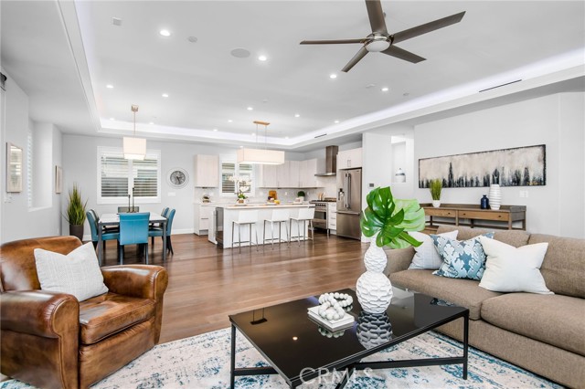 2204 Bataan Road, Redondo Beach, California 90278, 4 Bedrooms Bedrooms, ,4 BathroomsBathrooms,Residential,Sold,Bataan,SB21148388