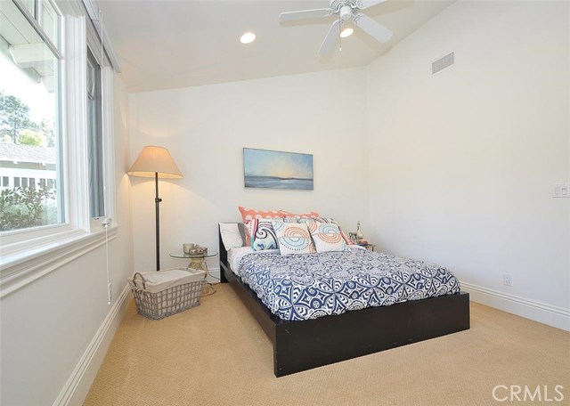 11 Oceanaire Drive, Rancho Palos Verdes, California 90275, 5 Bedrooms Bedrooms, ,3 BathroomsBathrooms,Residential,Sold,Oceanaire,PV18041022