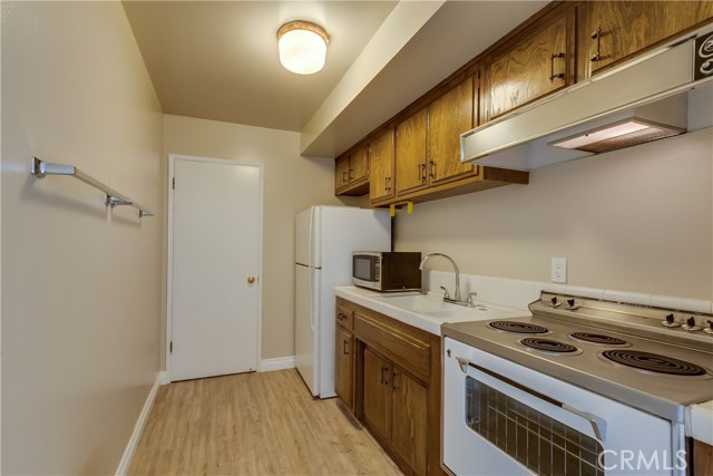 23 Via Granada, Rolling Hills Estates, California 90274, 3 Bedrooms Bedrooms, ,3 BathroomsBathrooms,Residential,Sold,Via Granada,TR21006057