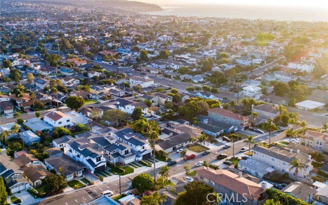 1022 Avenue A, Redondo Beach, California 90277, 6 Bedrooms Bedrooms, ,6 BathroomsBathrooms,Residential,Sold,Avenue A,PV20202846