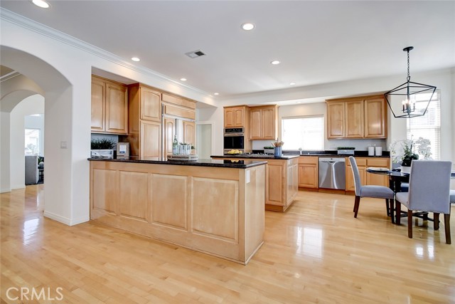 1805 Lynngrove Drive, Manhattan Beach, California 90266, 5 Bedrooms Bedrooms, ,3 BathroomsBathrooms,Residential,Sold,Lynngrove,SB21026495