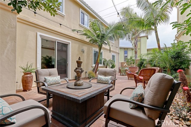 2230 Nelson Avenue, Redondo Beach, California 90278, 4 Bedrooms Bedrooms, ,3 BathroomsBathrooms,Residential,Sold,Nelson,SB17109981