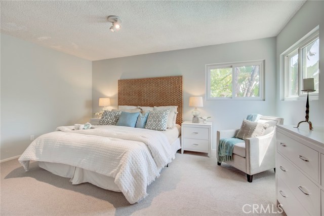 736 13th, Manhattan Beach, California 90266, 4 Bedrooms Bedrooms, ,3 BathroomsBathrooms,Residential,Sold,13th,SB19074833