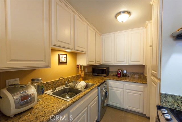 6542 Ocean Crest Drive, Rancho Palos Verdes, California 90275, 2 Bedrooms Bedrooms, ,2 BathroomsBathrooms,Residential,Sold,Ocean Crest,SB17094288