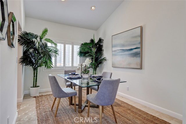 2100 Blossom Lane, Redondo Beach, California 90278, 3 Bedrooms Bedrooms, ,2 BathroomsBathrooms,Residential,Sold,Blossom,SB19051216