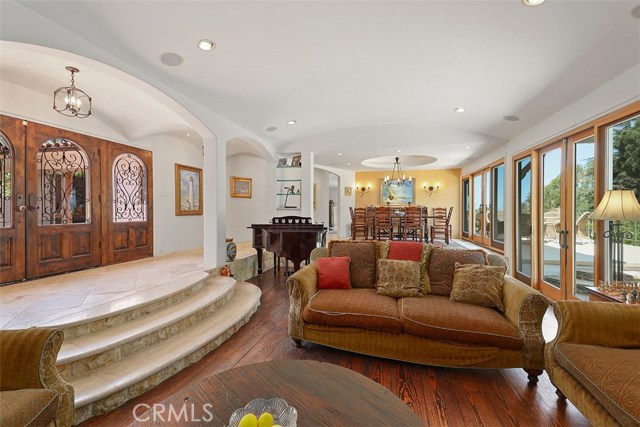 2445 Via Sonoma, Palos Verdes Estates, California 90274, 4 Bedrooms Bedrooms, ,3 BathroomsBathrooms,Residential,Sold,Via Sonoma,SB18096288