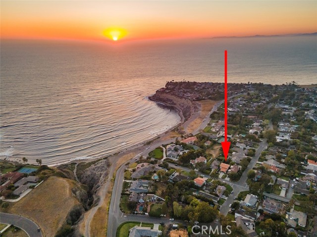 425 Avenida Mirola, Palos Verdes Estates, California 90274, 4 Bedrooms Bedrooms, ,1 BathroomBathrooms,Residential,Sold,Avenida Mirola,SB21077432