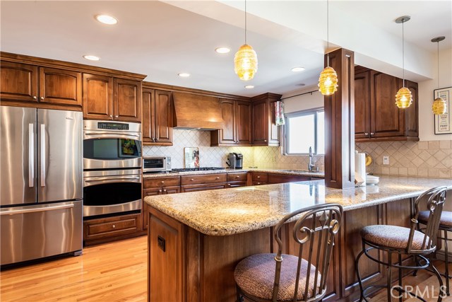 28332 Ridgefalls Court, Rancho Palos Verdes, California 90275, 3 Bedrooms Bedrooms, ,2 BathroomsBathrooms,Residential,Sold,Ridgefalls,SB18233079
