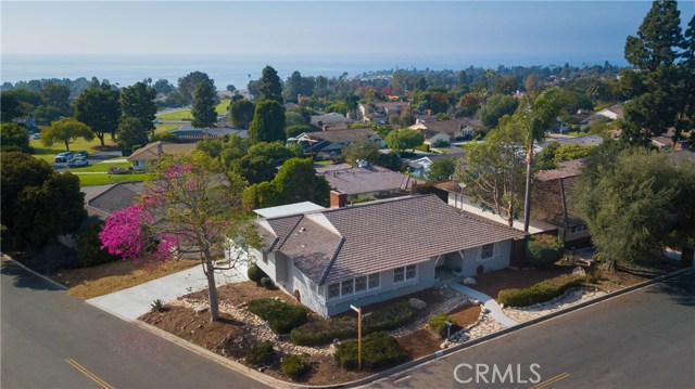 2641 Via Carrillo, Palos Verdes Estates, California 90274, 4 Bedrooms Bedrooms, ,2 BathroomsBathrooms,Residential,Sold,Via Carrillo,SB18268121