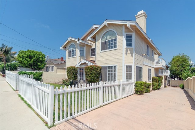 1913 Farrell Avenue, Redondo Beach, California 90278, 4 Bedrooms Bedrooms, ,3 BathroomsBathrooms,Residential,Sold,Farrell,SB18198460