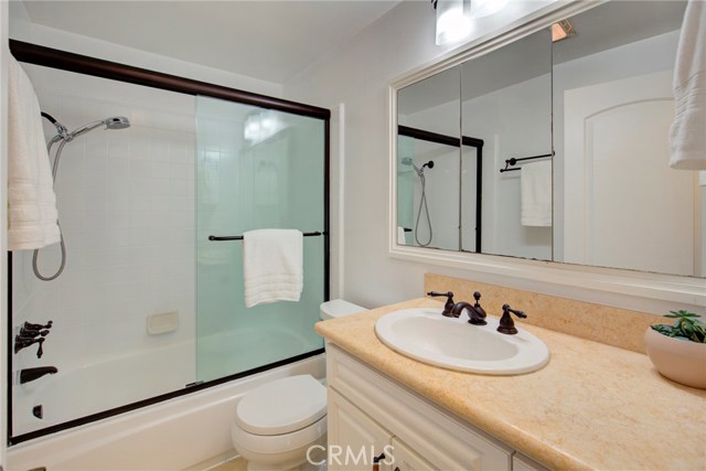 601 Prospect Avenue, Redondo Beach, California 90277, 2 Bedrooms Bedrooms, ,1 BathroomBathrooms,Residential,Sold,Prospect,SB18289971