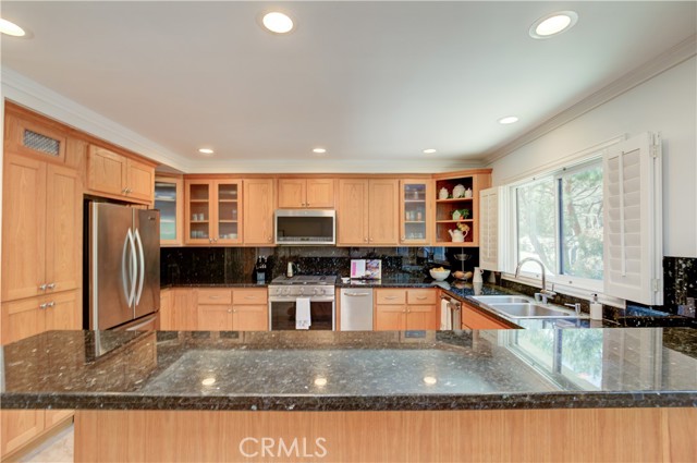 3603 Fox Ridge Lane, Rolling Hills Estates, California 90274, 3 Bedrooms Bedrooms, ,1 BathroomBathrooms,Residential,Sold,Fox Ridge,SB21089177