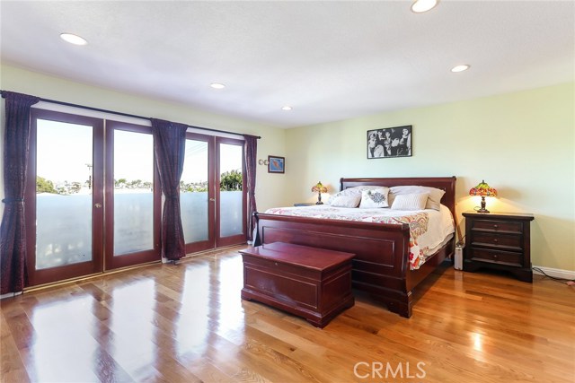1802 Harper Avenue, Redondo Beach, California 90278, 3 Bedrooms Bedrooms, ,3 BathroomsBathrooms,Residential,Sold,Harper,SB18227443
