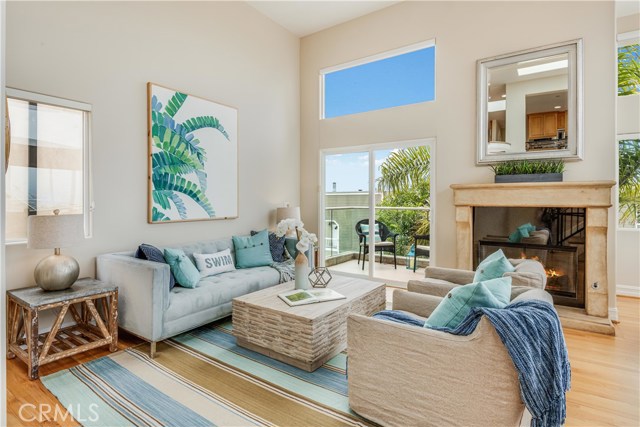 3020 Highland Avenue, Manhattan Beach, California 90266, 3 Bedrooms Bedrooms, ,4 BathroomsBathrooms,Residential,Sold,Highland,PV20123774
