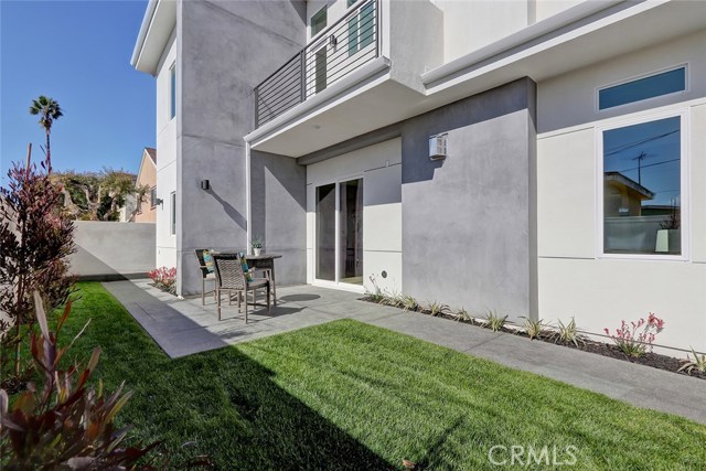 2022 Harriman Lane, Redondo Beach, California 90278, 5 Bedrooms Bedrooms, ,4 BathroomsBathrooms,Residential,Sold,Harriman,SB18297580