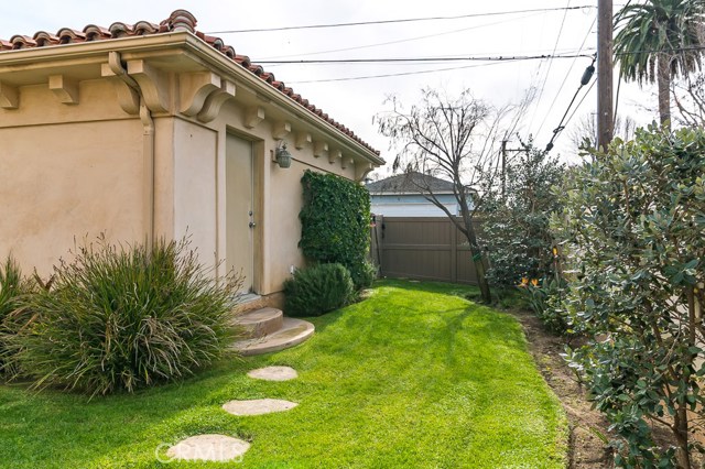 700 36th Street, Manhattan Beach, California 90266, 4 Bedrooms Bedrooms, ,3 BathroomsBathrooms,Residential,Sold,36th,SB19004820