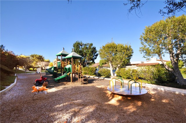 79 Cypress Way, Rolling Hills Estates, California 90274, 2 Bedrooms Bedrooms, ,2 BathroomsBathrooms,Residential,Sold,Cypress,PV19197789