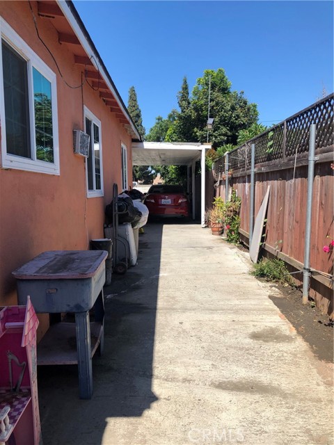 3 Bed Home for Sale in Compton, California