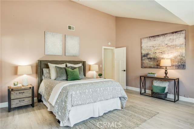 2208 Carnegie Lane, Redondo Beach, California 90278, 3 Bedrooms Bedrooms, ,2 BathroomsBathrooms,Residential,Sold,Carnegie,SB20039624