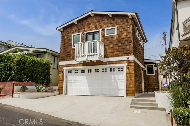 469 29th Street, Manhattan Beach, California 90266, 4 Bedrooms Bedrooms, ,3 BathroomsBathrooms,Residential,Sold,29th,SB18023146