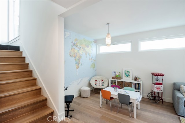 2618 Laurel Avenue, Manhattan Beach, California 90266, 5 Bedrooms Bedrooms, ,3 BathroomsBathrooms,Residential,Sold,Laurel,SB20148528