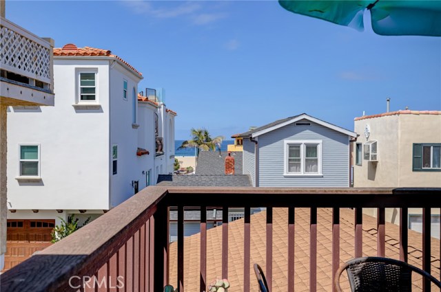 2309 Manhattan Avenue, Hermosa Beach, California 90254, 3 Bedrooms Bedrooms, ,2 BathroomsBathrooms,Residential,Sold,Manhattan,SB20128043