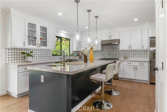 6115 Armaga Spring Road, Rancho Palos Verdes, California 90275, 4 Bedrooms Bedrooms, ,2 BathroomsBathrooms,Residential,Sold,Armaga Spring,PV20243988