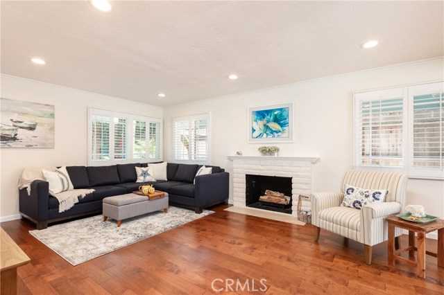 443 Prospect Avenue, Redondo Beach, California 90277, 5 Bedrooms Bedrooms, ,2 BathroomsBathrooms,Residential,Sold,Prospect,SB19114757