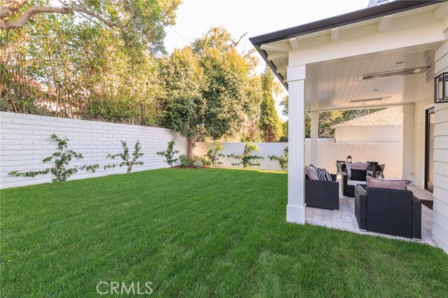 2400 John Street, Manhattan Beach, California 90266, 5 Bedrooms Bedrooms, ,2 BathroomsBathrooms,Residential,Sold,John,SB19208383