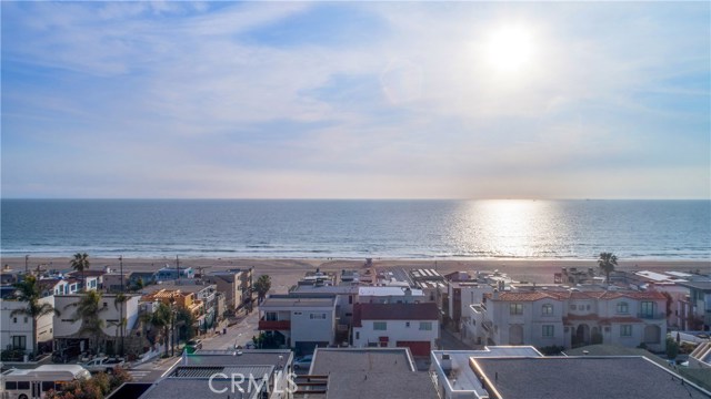 217 1st Street, Manhattan Beach, California 90266, 3 Bedrooms Bedrooms, ,4 BathroomsBathrooms,Residential,Sold,1st,SB18101651