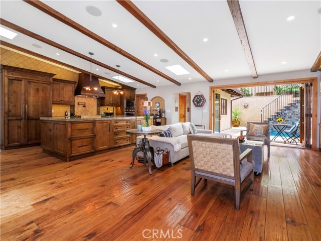592 Via Almar, Palos Verdes Estates, California 90274, 4 Bedrooms Bedrooms, ,4 BathroomsBathrooms,Residential,Sold,Via Almar,SB21138248