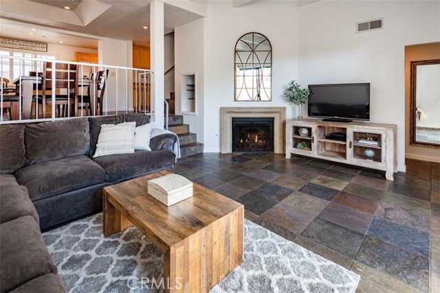 2519 Carnegie Lane, Redondo Beach, California 90278, 3 Bedrooms Bedrooms, ,1 BathroomBathrooms,Residential,Sold,Carnegie,SB19143901