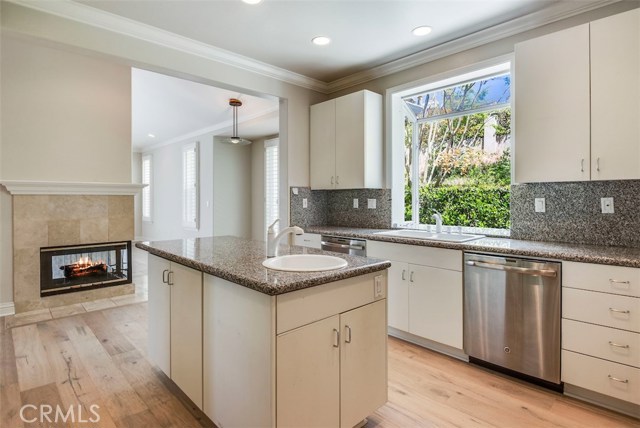 21 Hillcrest Manor, Rolling Hills Estates, California 90274, 4 Bedrooms Bedrooms, ,3 BathroomsBathrooms,Residential,Sold,Hillcrest Manor,PV19097199