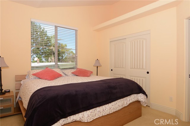 1917 Gates Avenue, Redondo Beach, California 90278, 4 Bedrooms Bedrooms, ,3 BathroomsBathrooms,Residential,Sold,Gates Avenue,CV19071456