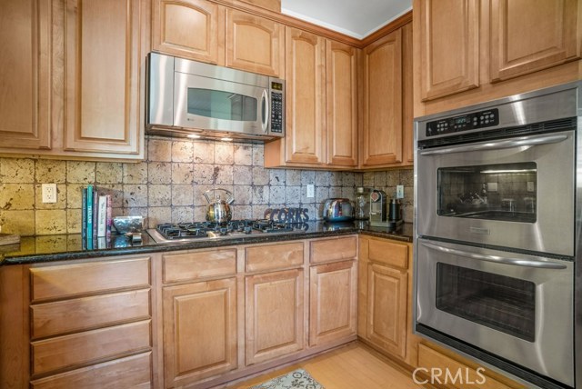 2104 Vanderbilt Lane, Redondo Beach, California 90278, 3 Bedrooms Bedrooms, ,3 BathroomsBathrooms,Residential,Sold,Vanderbilt,SB18228113