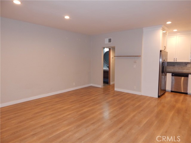 1 Bed Home for Sale in West Hollywood, California