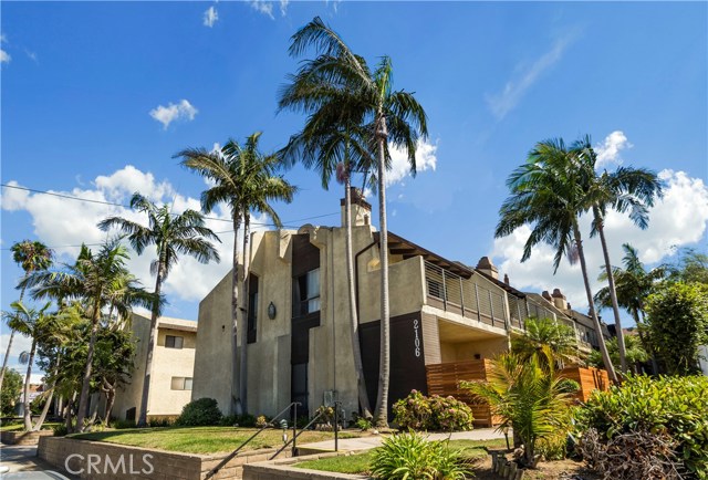 2106 Rockefeller Lane, Redondo Beach, California 90278, 2 Bedrooms Bedrooms, ,3 BathroomsBathrooms,Residential,Sold,Rockefeller,SB18216848