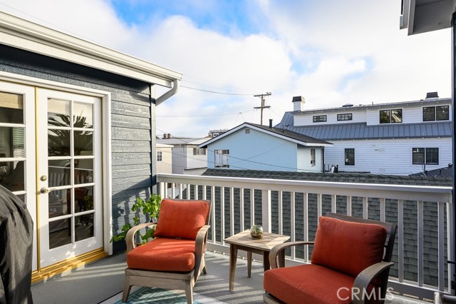 private balcony off kitchen