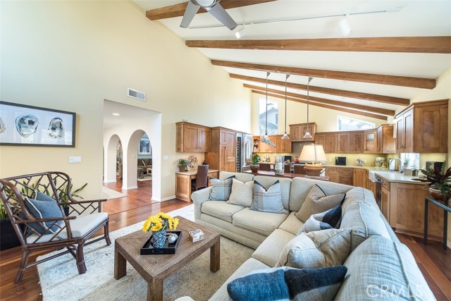 117 Prospect Avenue, Redondo Beach, California 90277, 4 Bedrooms Bedrooms, ,2 BathroomsBathrooms,Residential,Sold,Prospect,SB19013602