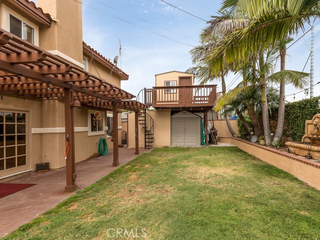 2519 184th Street, Redondo Beach, California 90278, 4 Bedrooms Bedrooms, ,2 BathroomsBathrooms,Residential,Sold,184th,SB17139762