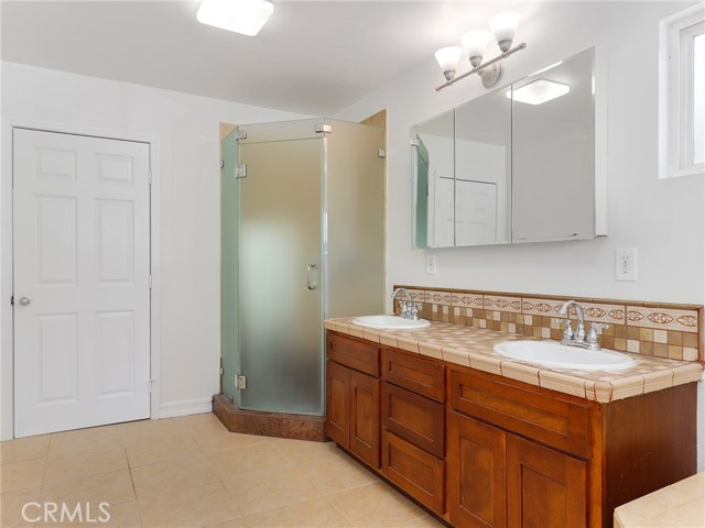 3 Bed Home for Sale in Encino, California