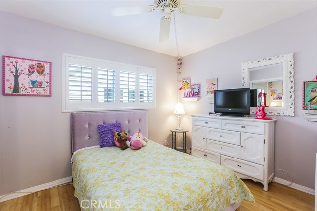 2621 Voorhees Avenue, Redondo Beach, California 90278, 3 Bedrooms Bedrooms, ,2 BathroomsBathrooms,Residential,Sold,Voorhees,SB17083243