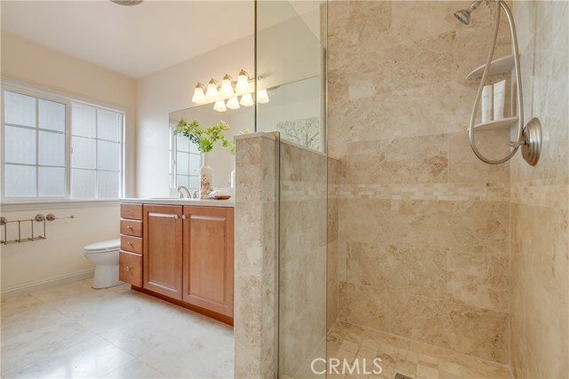 23 Via Granada, Rolling Hills Estates, California 90274, 3 Bedrooms Bedrooms, ,3 BathroomsBathrooms,Residential,Sold,Via Granada,TR21006057