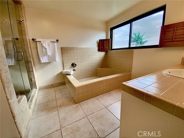 1129 Via Zumaya, Palos Verdes Estates, California 90274, 4 Bedrooms Bedrooms, ,3 BathroomsBathrooms,Residential,Sold,Via Zumaya,PW21178054
