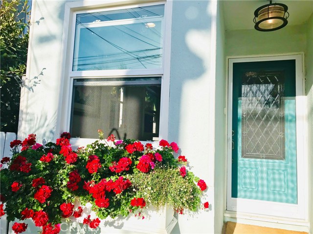 1730 Goodman Avenue, Redondo Beach, California 90278, 3 Bedrooms Bedrooms, ,Residential,Sold,Goodman,SB18243752